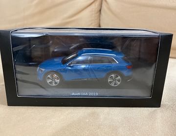 Audi e-tron Modell