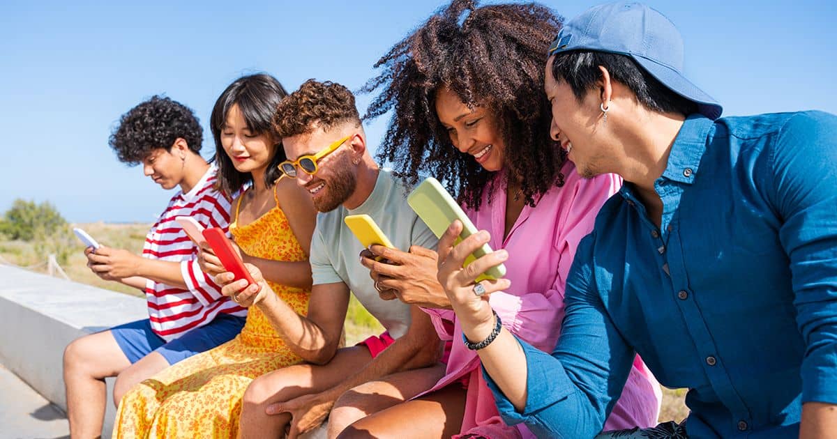 Gewinne 1 von 5 ChillSIM eSIM-Gutscheinen im Wert von je 50€!