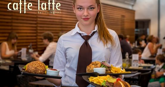 Gönn dir jetzt die doppelte Ladung kulinarisches Glück: Im caffè latte Wien (Neubaugasse 39) erhältst du mit Studentenrabatt 1+1 auf Burger & Cocktail! 