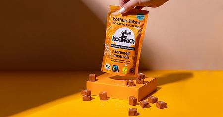 Als Energie-Kick für den Lernmarathon oder Gute-Laune-Motivationsschub: Bei koawach bekommst du schokoladige und faire Snacks für Zwischendurch, die dir den Tag versüßen. Mit Studentenrabatt gibts bis zu -37% auf das ganze Sortiment!