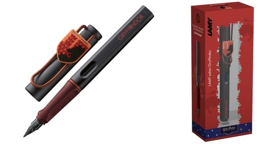 Klausuren, Skripte, Notizen – mit LAMY schreibst du dich stilvoll und zuverlässig durch dein Studium! Sichere dir jetzt 10% Studentenrabatt auf alles im LAMY Onlineshop, egal ob LAMY Füller, Digitale Schreibgeräte, Zubehör, Notizbücher und mehr!