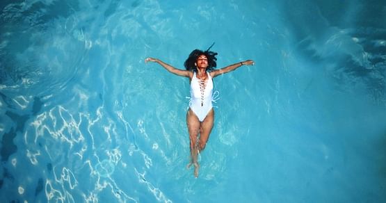 Relax-Urlaub, Wander-Abenteuer & mehr: Bei midnightdeal stauben Studis die günstigsten Reisedeals ab! Gib dein Gebot für einen Kurztrip ab oder buche gleich zum Fixpreis. Mit Studentenrabatt sparst du 20€ on top auf alle Deals!