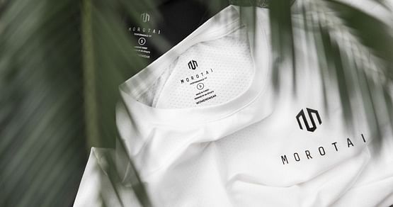 Entdecke deine neue Marke für Sport & Alltag: MOROTAI – bekannt aus "Die Höhle der Löwen" – verbindet funktionale Activewear mit Komfort & cleanem Design. Es winken 25% Studentenrabatt auf das gesamte Sortiment, mehrmals und inkl. SALE!