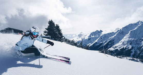 Hol dir mit NAKED Optics Schülerrabatt großartige Ausrüstung für Ski- und Snowboardfans und bekomme 10% Ermäßigung auf alle Skibrillen, Hauben, Thermo-Unterwäsche und mehr. 