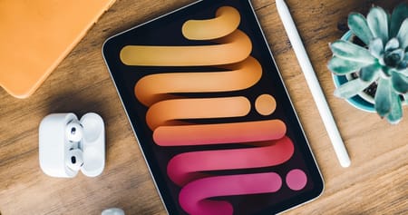 Schnapp dir Apple-Technik wie iPhones, iPads, Macs, AirPods und mehr zum besten Preis: Du erhältst 7% Studentenrabatt auf deine gesamte Bestellung bei Revendo ab einem Bestellwert von 150 CHF – mehrmals und inkl. SALE!