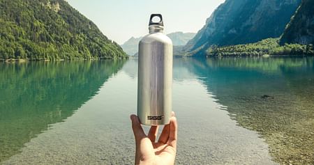 Hol dir deine neue Trinkflasche von SIGG und sei damit bestens gerüstet für Uni oder unterwegs. Die Schweizer Qualitätsflaschen in zahlreichen Designs sowie das ganze weitere Sortiment gibt es mit unserem Studentenrabatt für -20%!