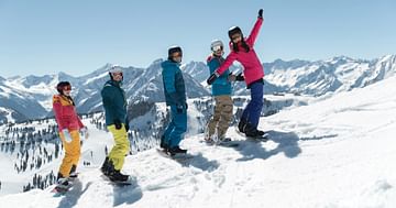 60€ Schülerrabatt auf deine Skireise mit SnowTrex